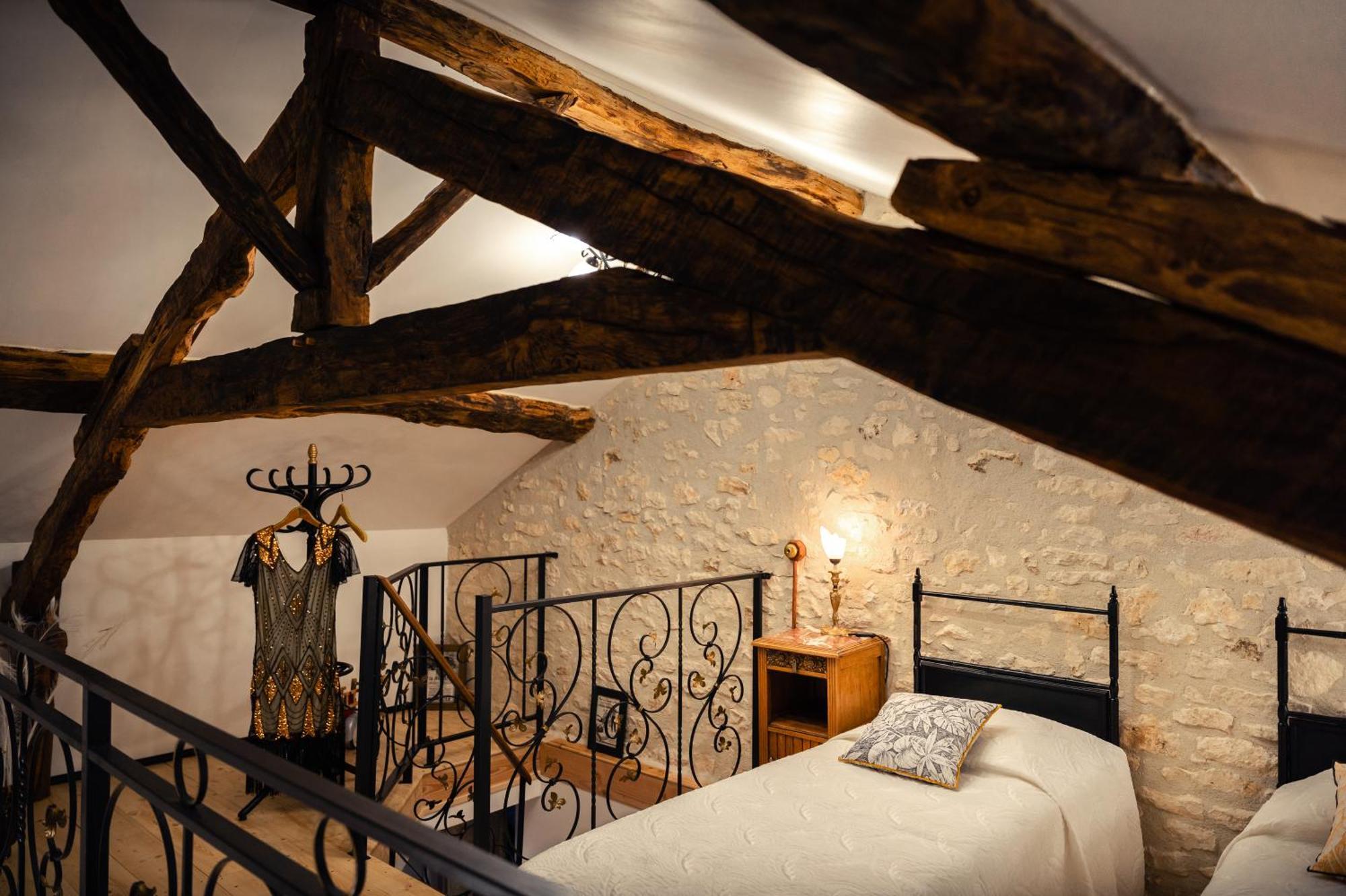 Ets Capmasil - Chambre 1920 Virac Exteriör bild